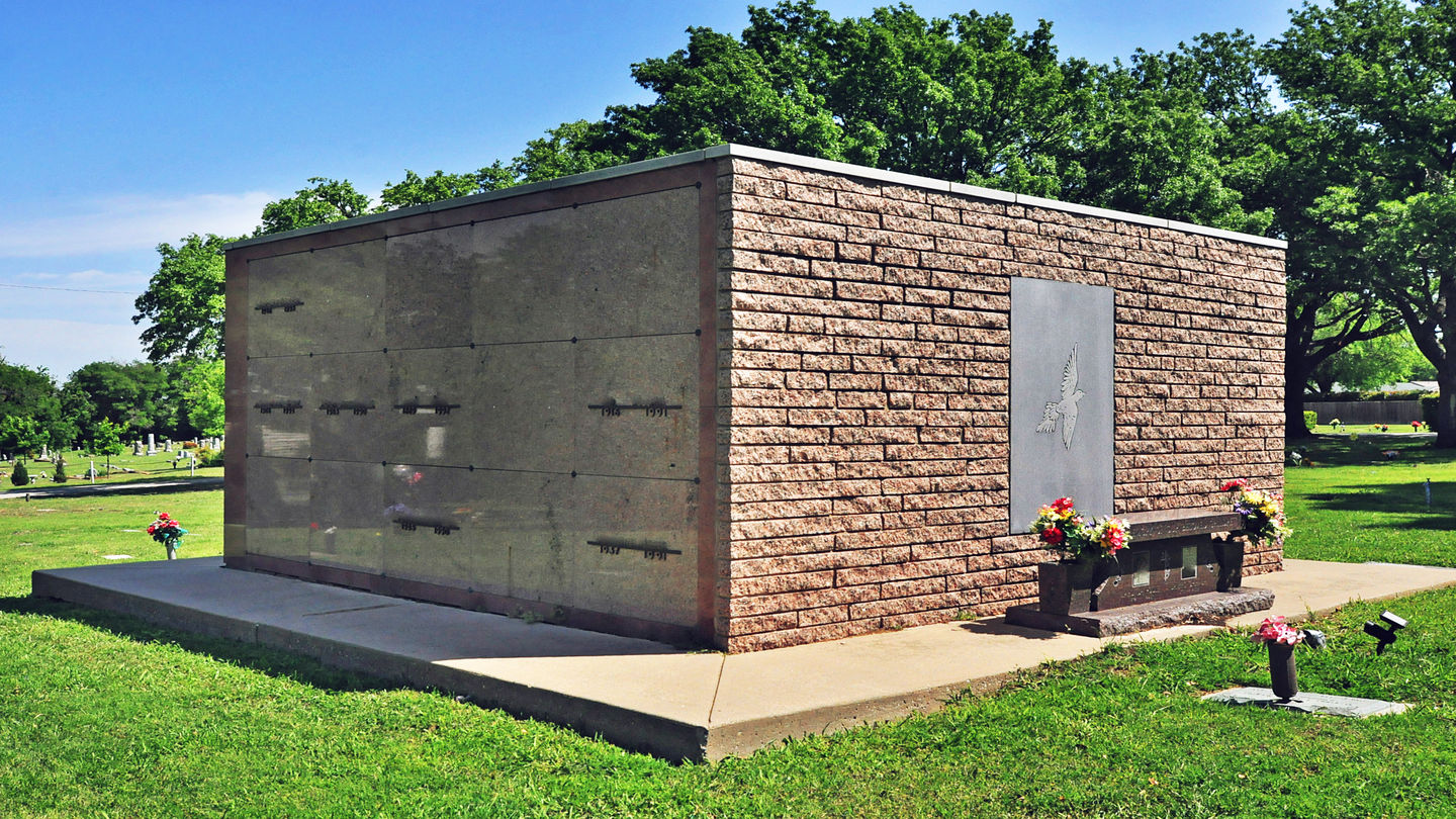 Mausoleum at Hilltop Memorial Park
