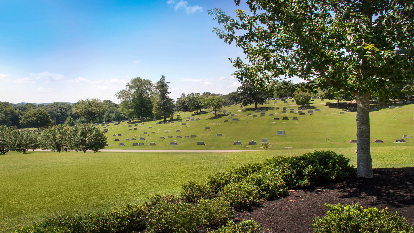 Landscaping at Berry Highland Memorial