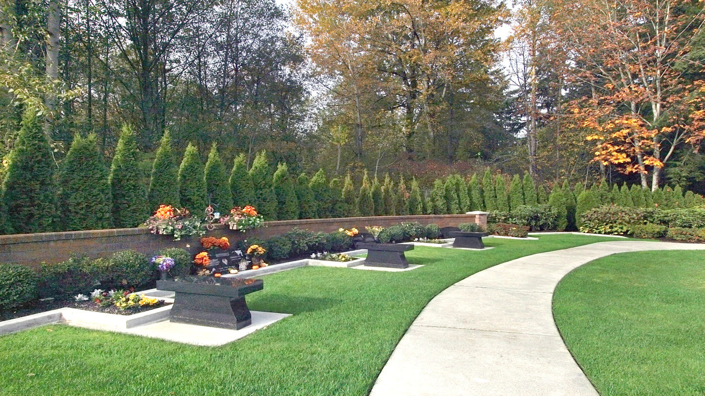 Purdy & Walters at Floral Hills Funeral Home & Cemetery 