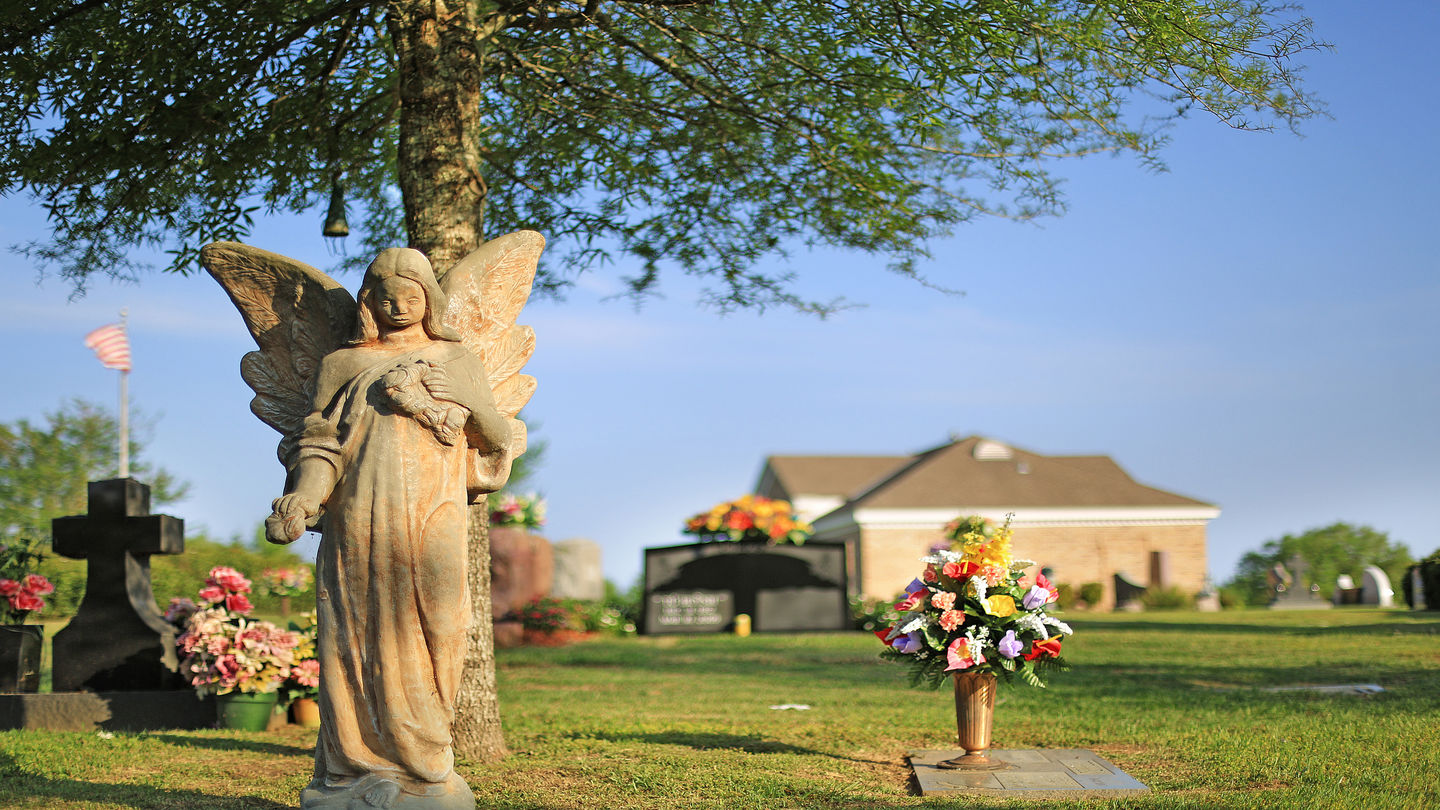 Pine Crest Cemetery West Cemetery