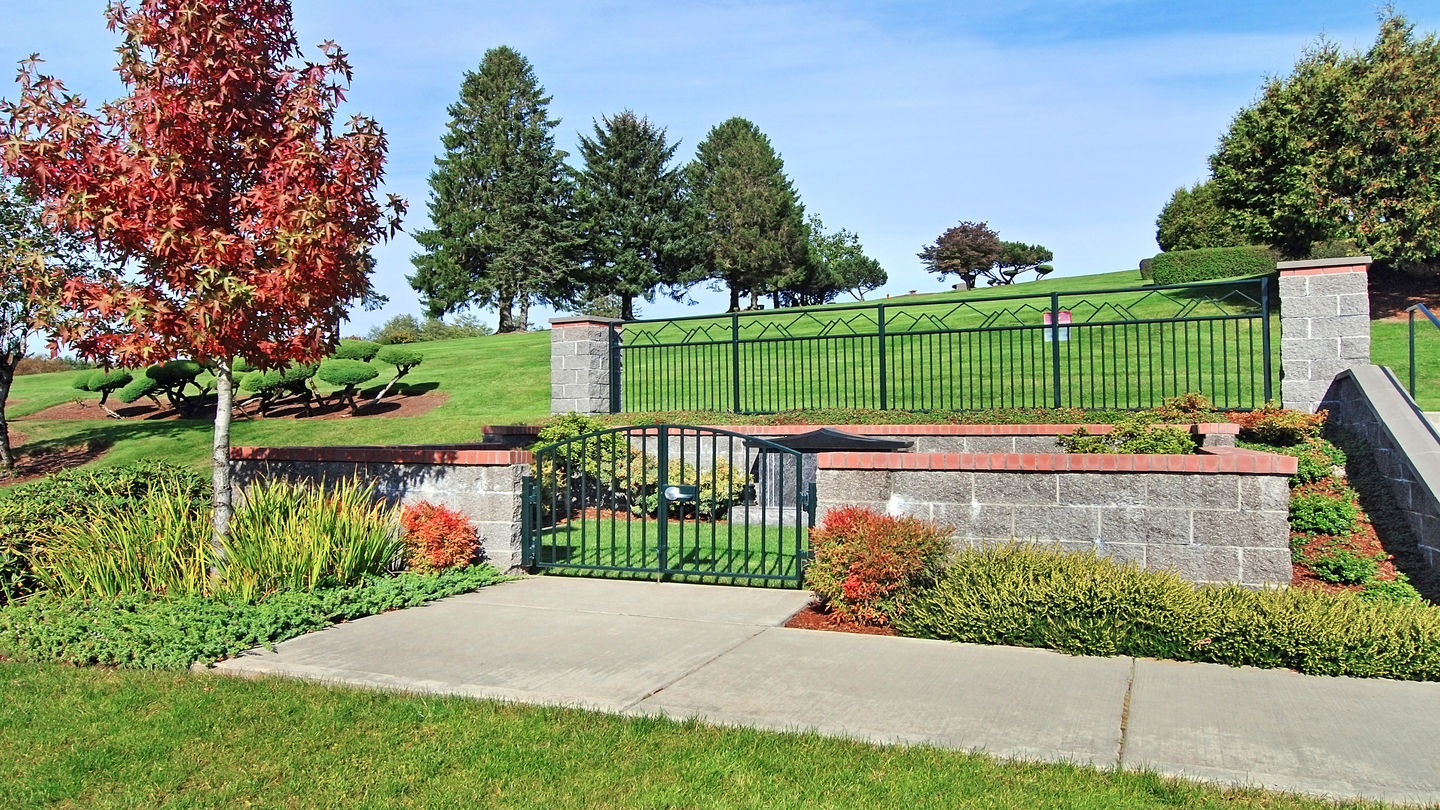 Private Estate Area at Skyline Memorial Gardens Funeral Home