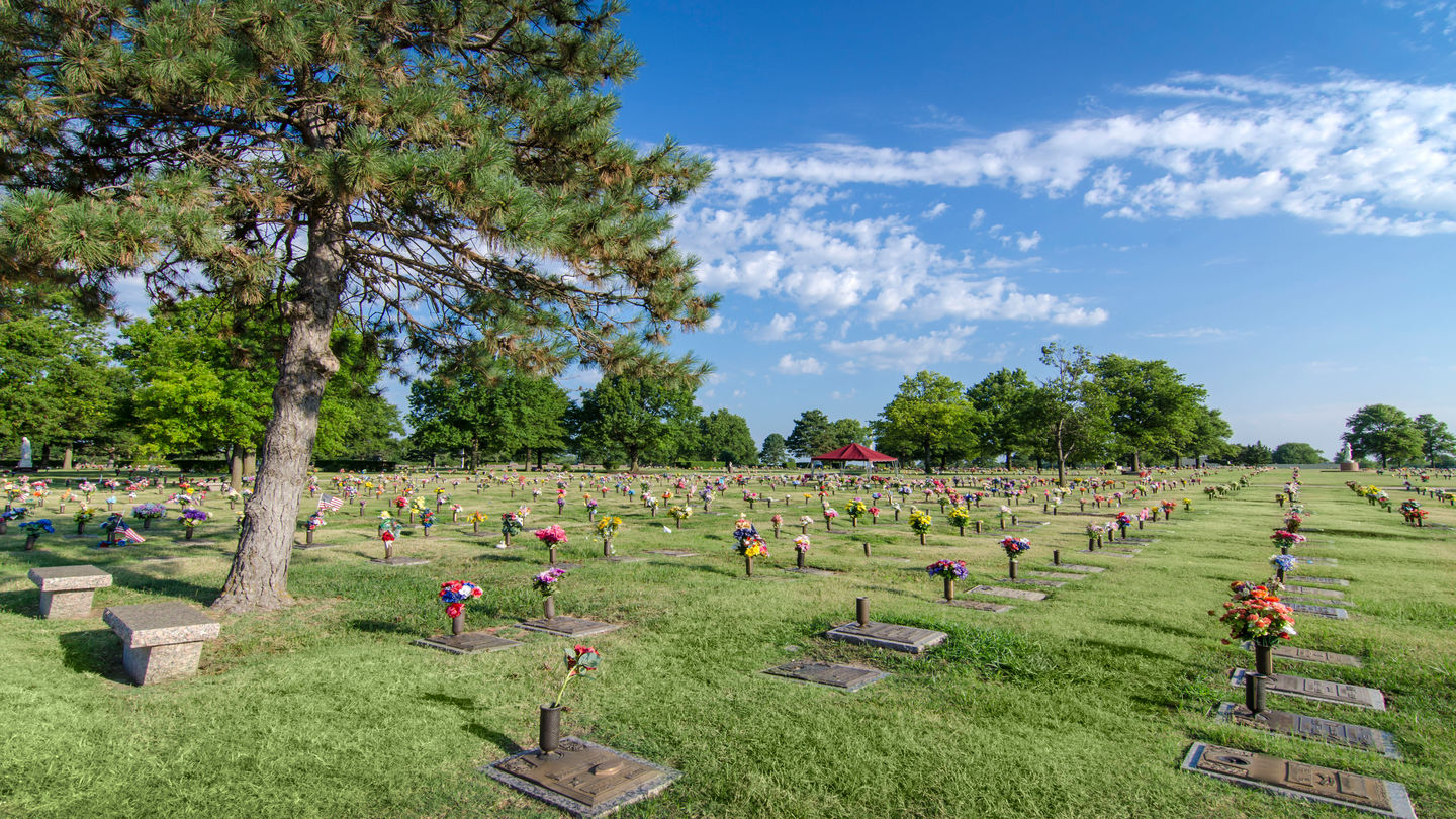 Cemetery grounds at Resthaven Gardens of Memory
