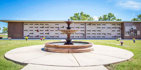Mausoleum at Lynnhurst Cemetery