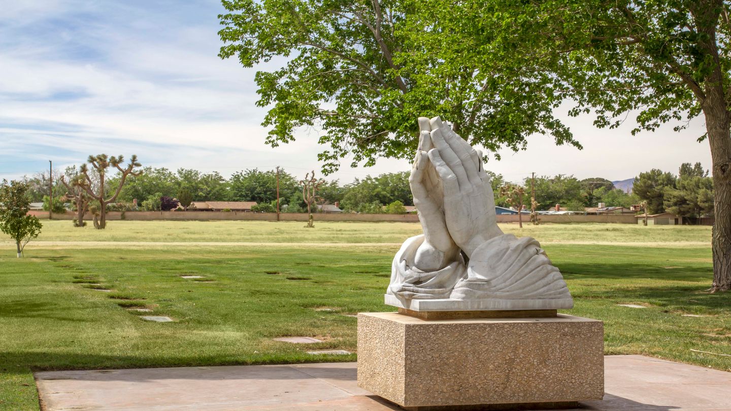 Joshua Mortuary &  Joshua Memorial Park