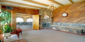 Recibidor en Bayside Community Mortuary