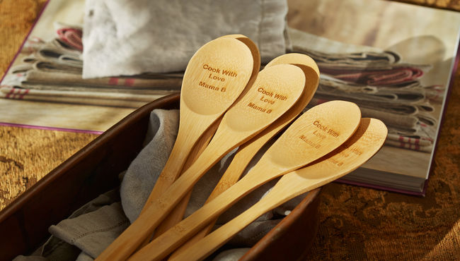 Wooden spatulas as mementos