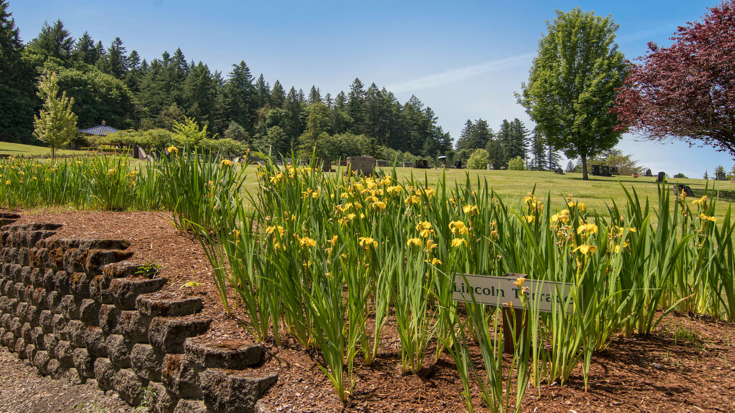 Lincoln Memorial Park & Funeral Home