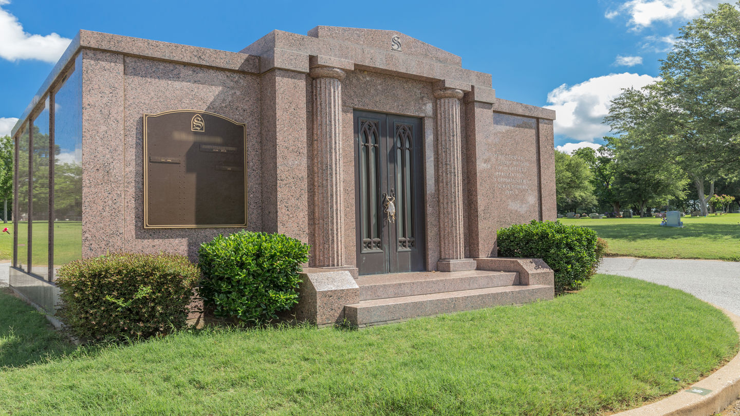 Rose Garden Funeral Home Laredo Tx / Send Flowers Joe Jackson Funeral