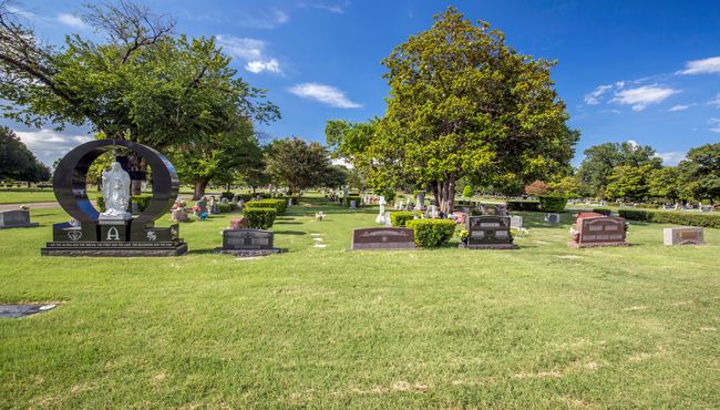 Cemetery grounds at Calvary Hill Cemetery