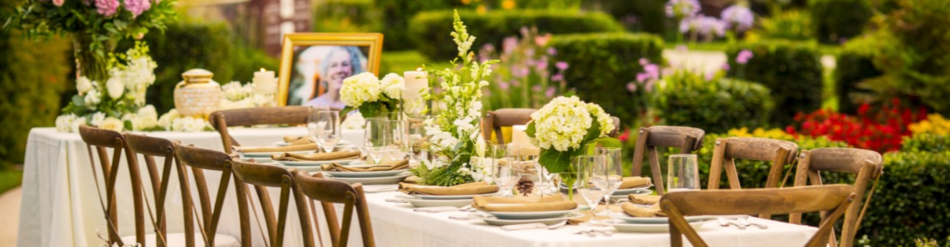 Online seminar cta background for desktop