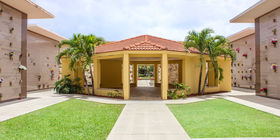 Mausoleum at Caballero Rivero Dade North