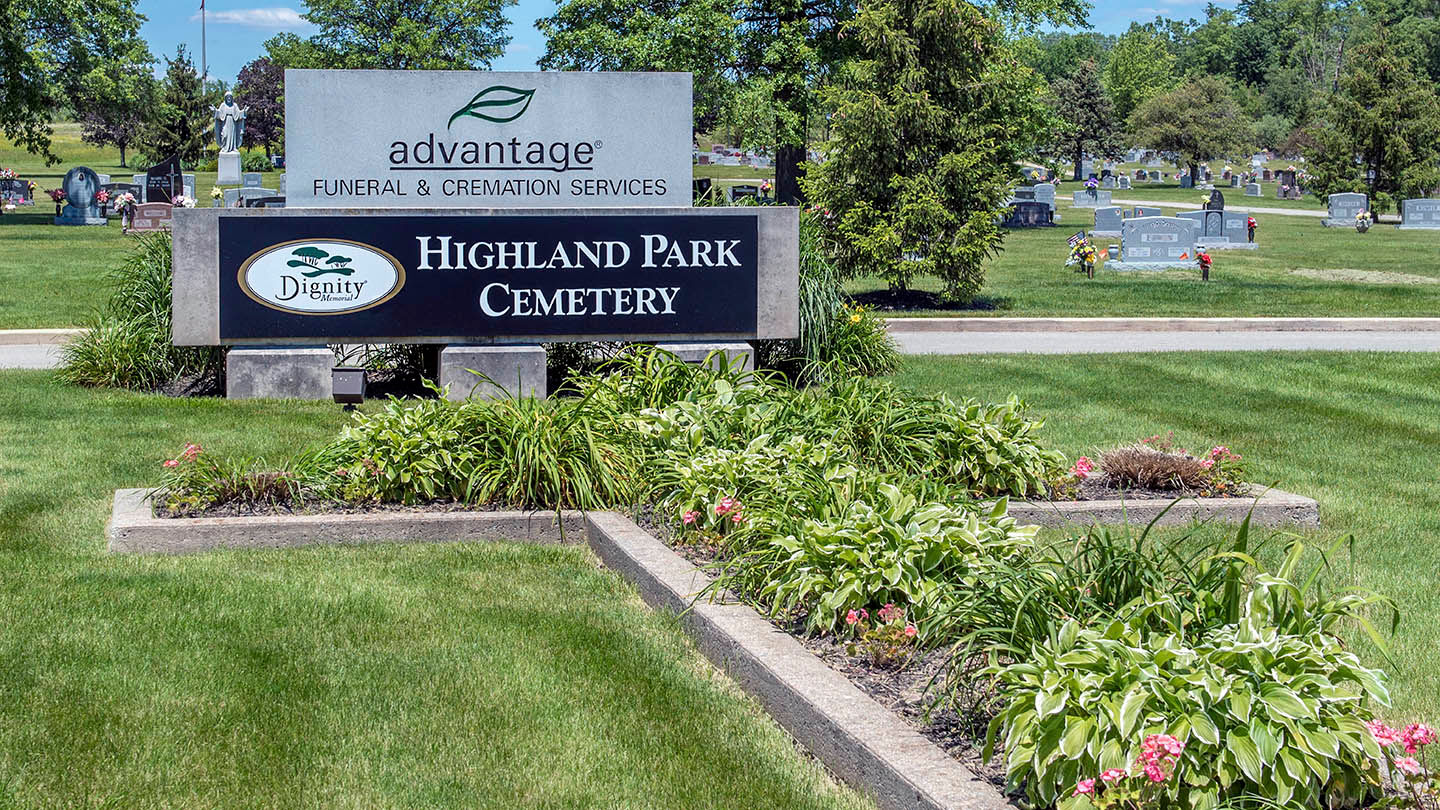 Advantage Funeral Home and Cremation shares property with Highland Park Cemetery & Mausoleum