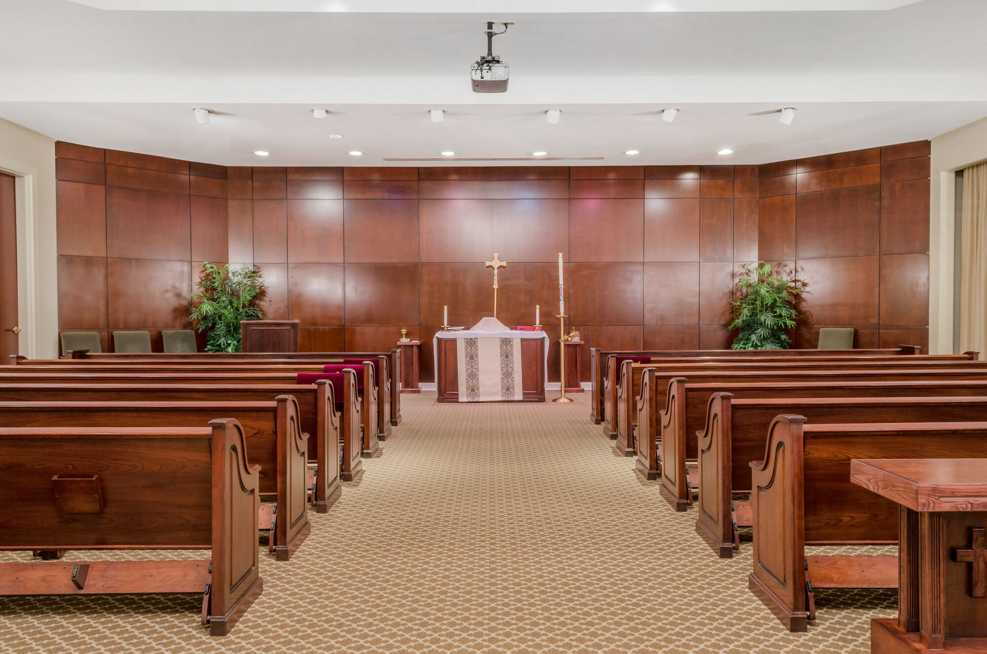 Chapel at Lake Lawn Metairie Funeral Home
