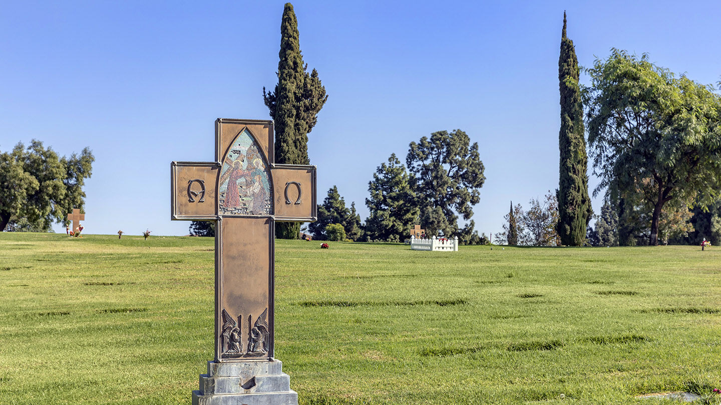 Pierce Brothers Crestlawn Memorial Park and Mortuary