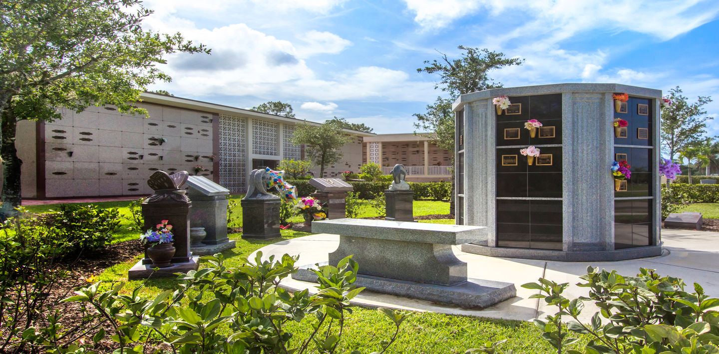 Stunning Hodges Funeral Home At Lee Memorial Park Gallery