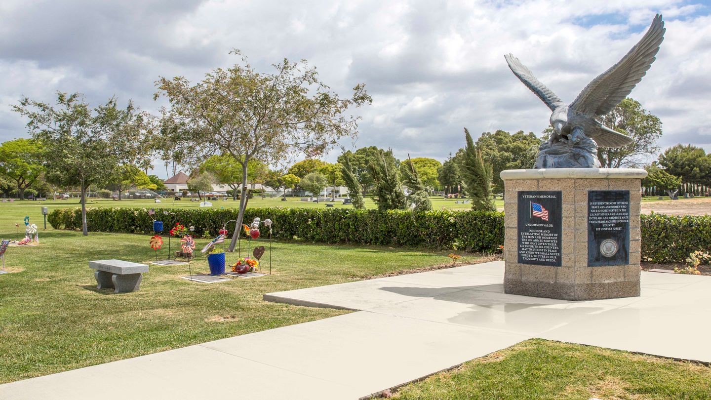 Harbor Lawn-Mt. Olive Memorial Park & Mortuary