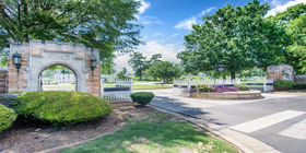 Elmwood Cemetery & Mausoleumentrance.