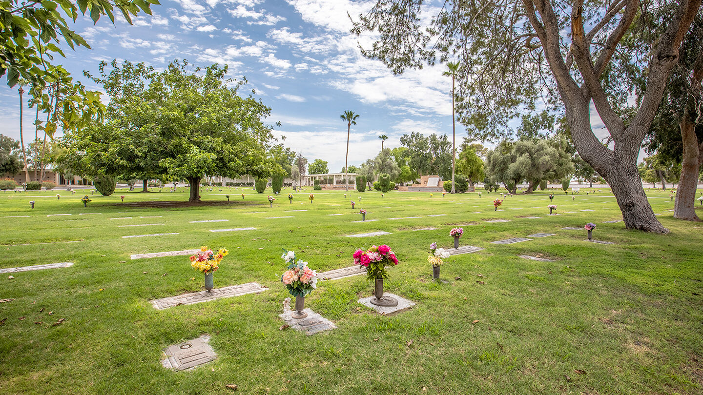 Community gardens at Sunland Memorial Park, Mortuary & Cremation Center
