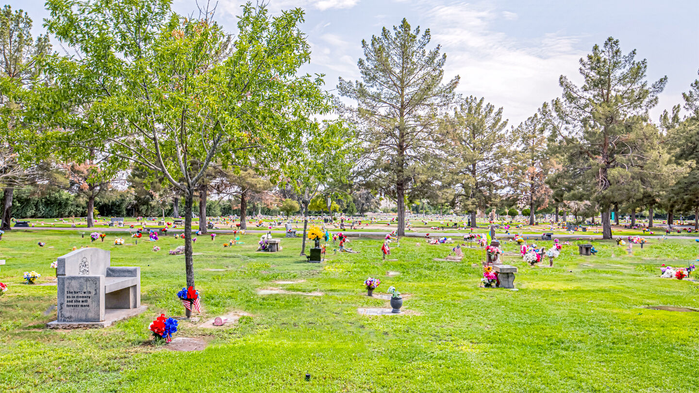 Resthaven/Carr-Tenney Mortuary & Memorial Gardens