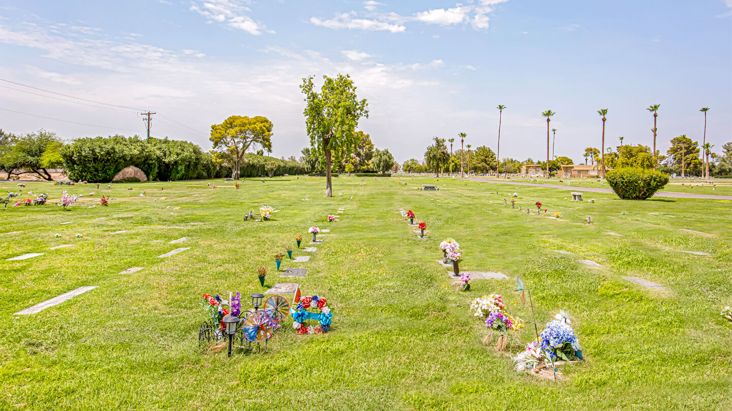 Resthaven/Carr-Tenney Mortuary & Memorial Gardens