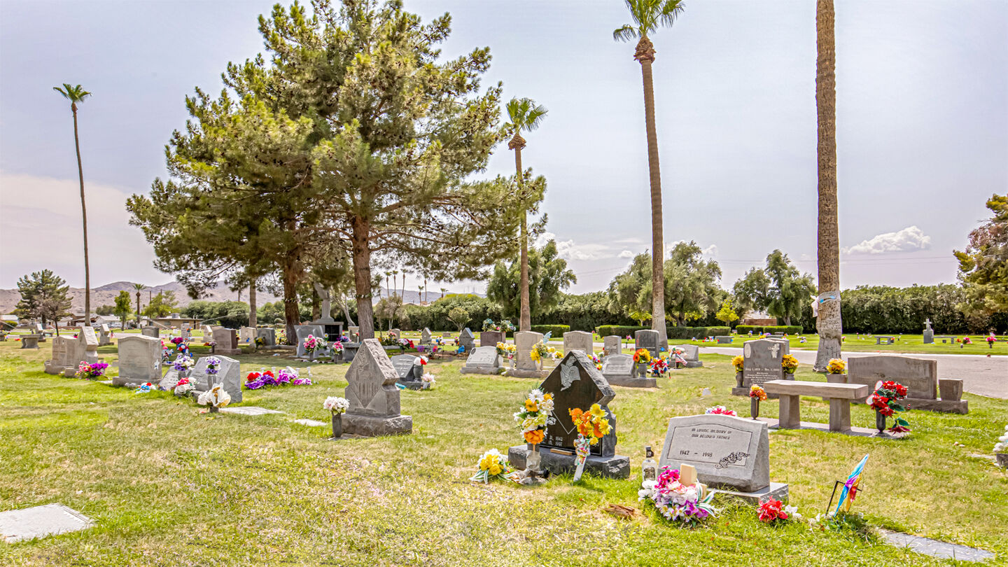 Resthaven/Carr-Tenney Mortuary & Memorial Gardens