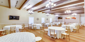 Basic reception venue at Funeraria Del Angel Evergreen East & Cemetery East