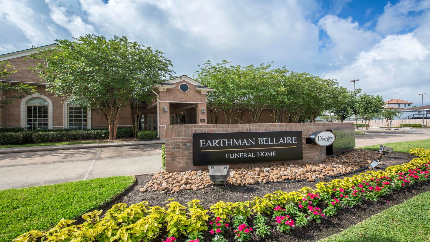 earthman southwest funeral home