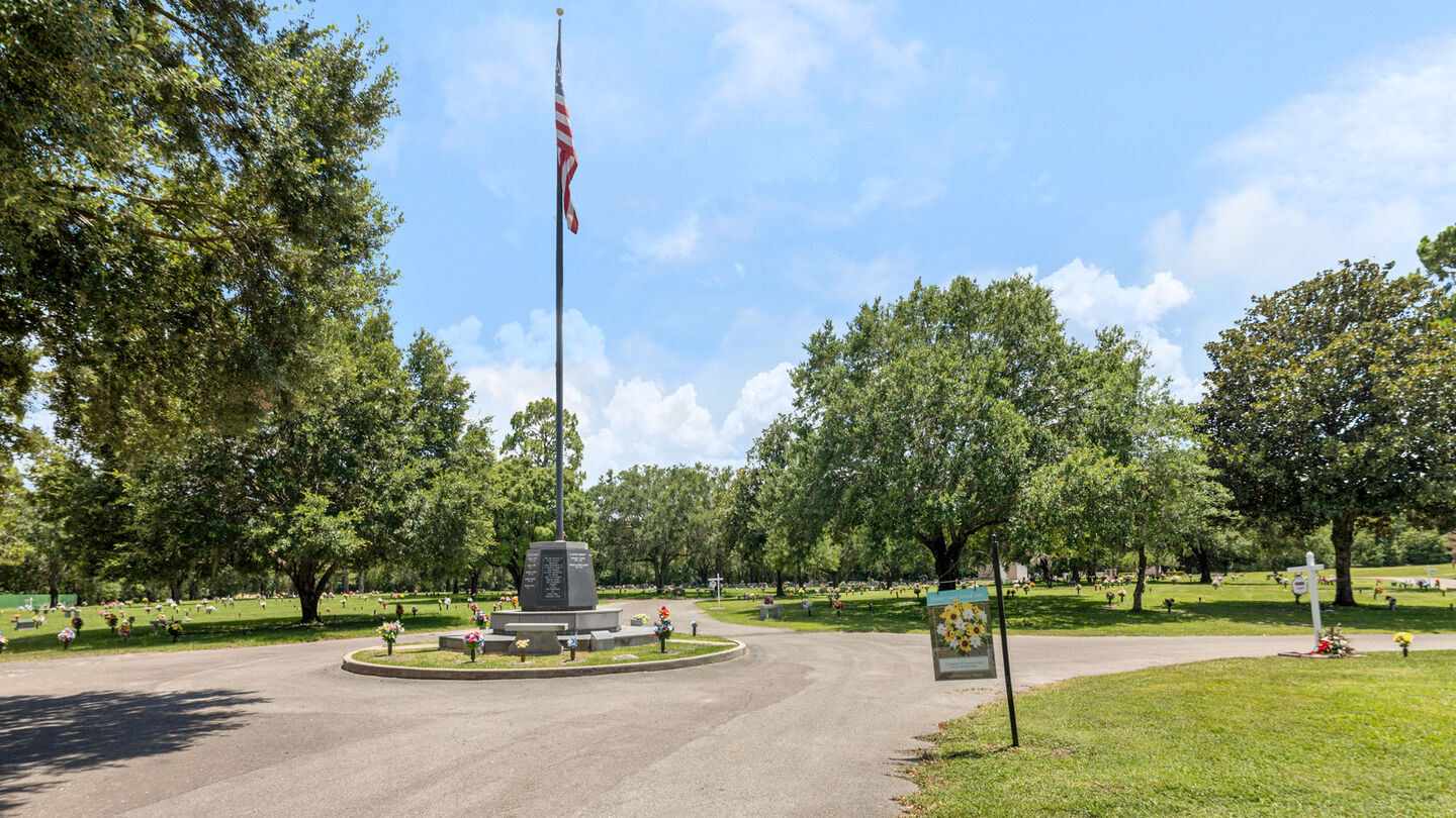 Hardage - Giddens Holly Hill Funeral Home