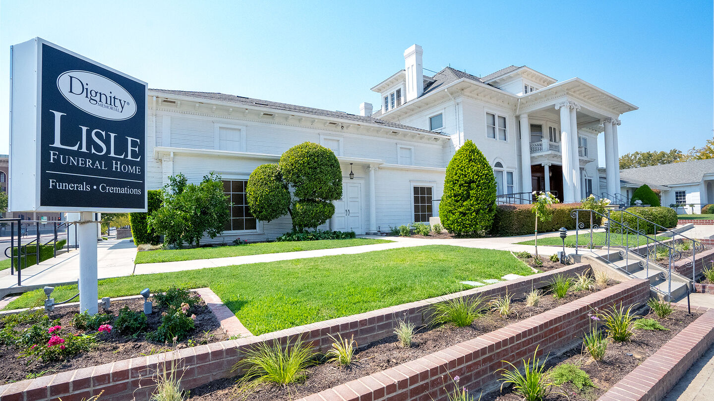 Lisle Funeral Home Funeral & Cremation