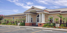 Front exterior at Funeraria Del Angel West Covina