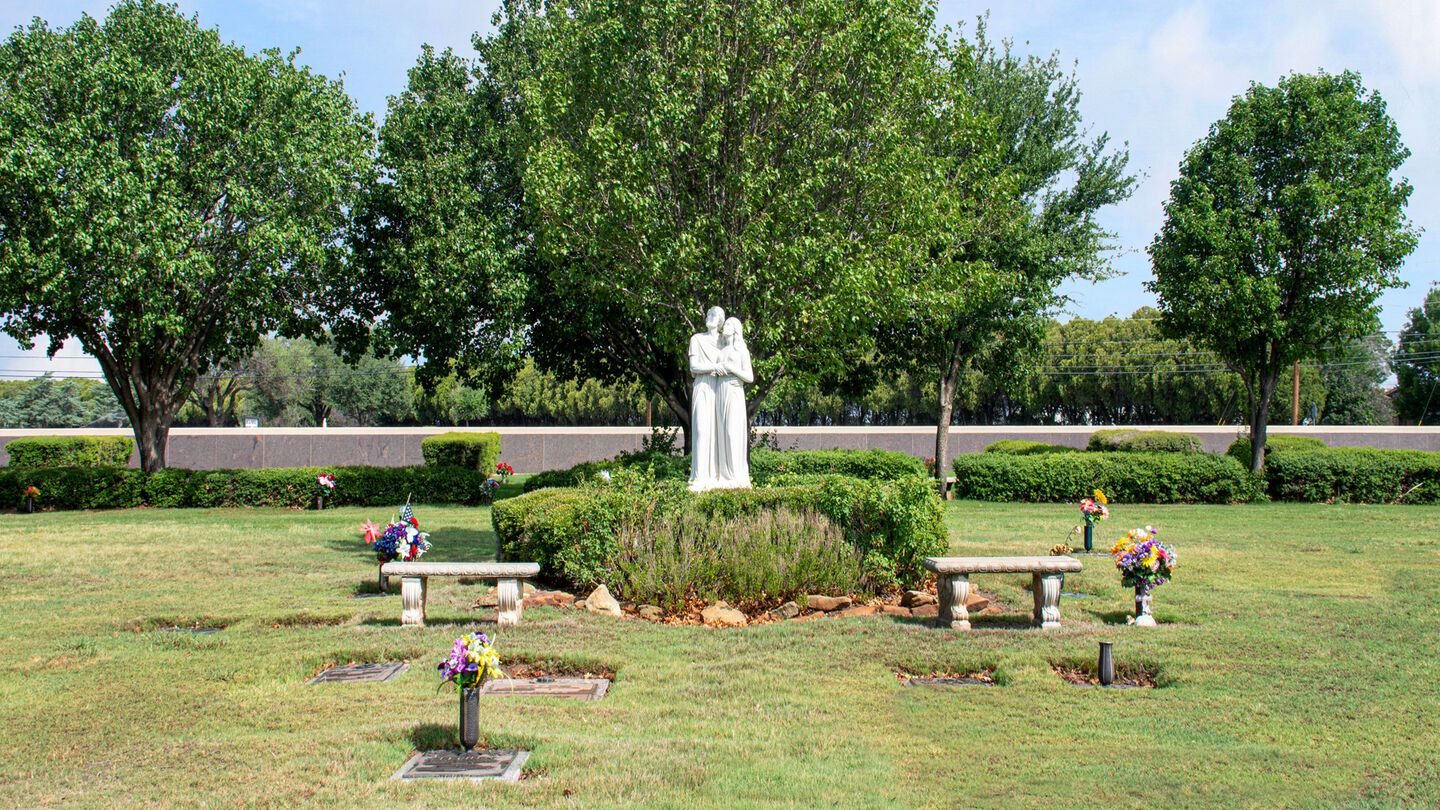 Unique feature at Elliott-Hamil Funeral Home, Garden of Memories Cemetery & Crematory