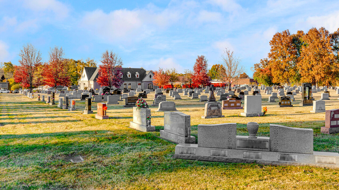 Cemetery grounds at Kraft Funeral Service & Kraft-Graceland Memorial Park