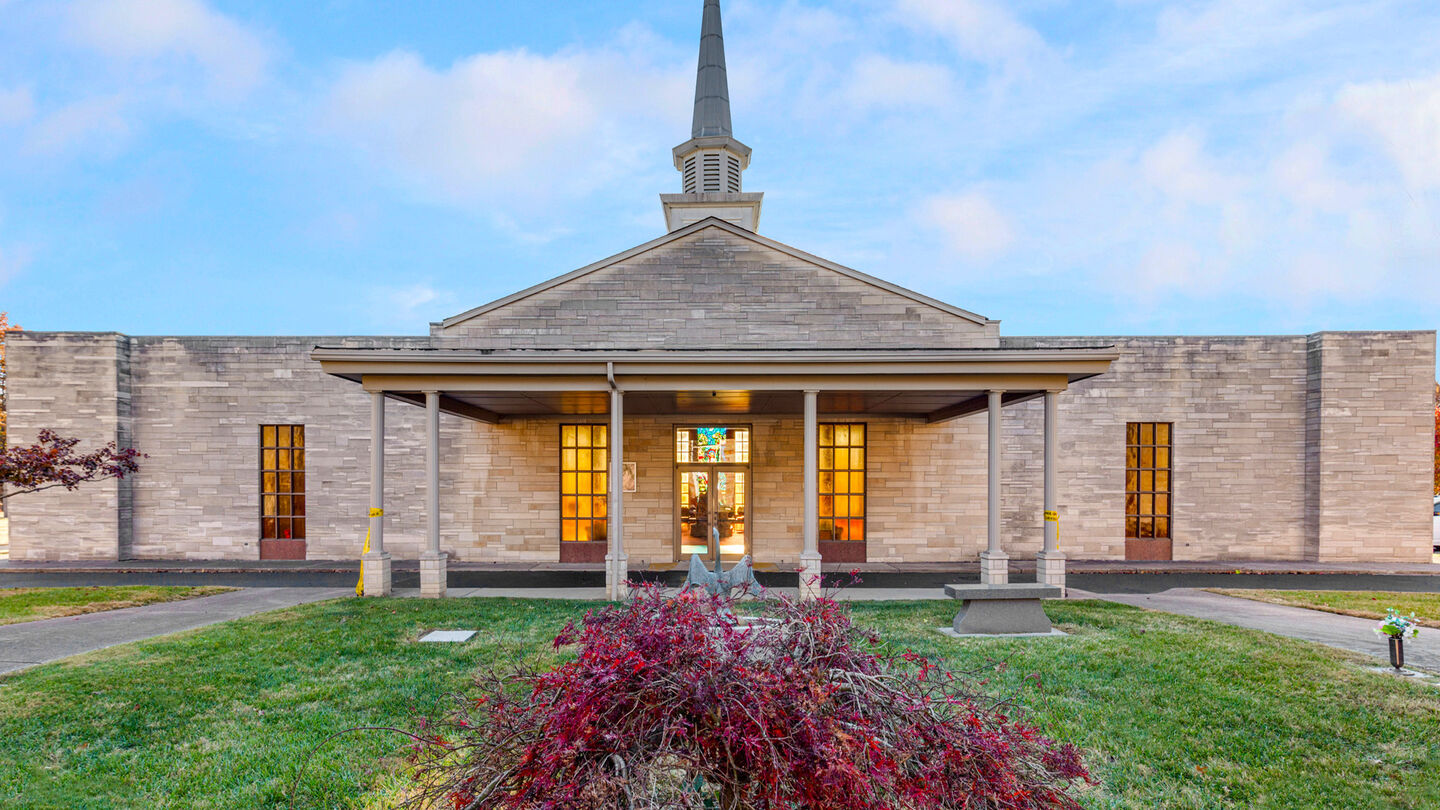 Kraft Funeral Service & Kraft-Graceland Memorial Park