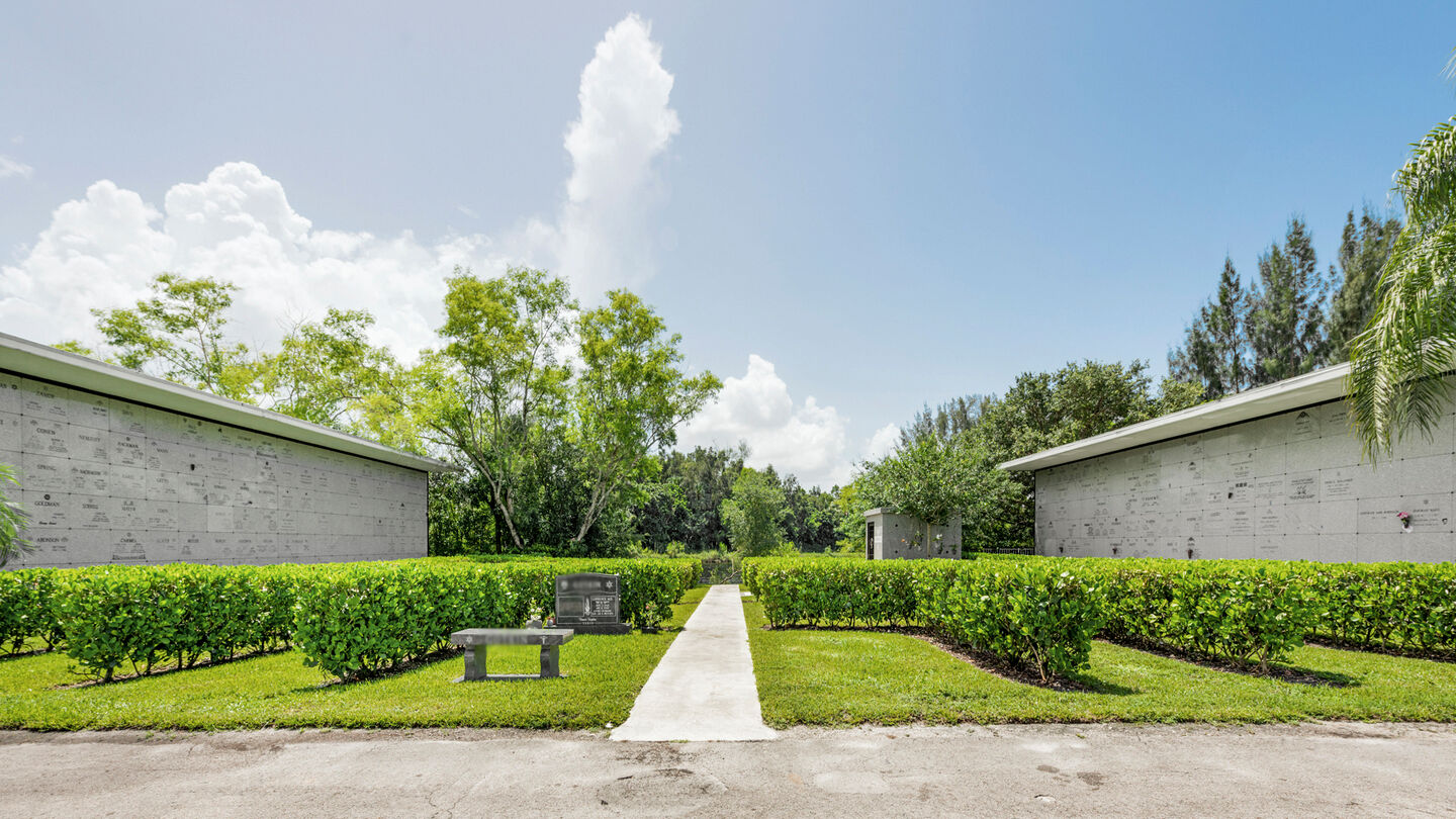 Mausoleum at Menorah Gardens & Funeral Chapels