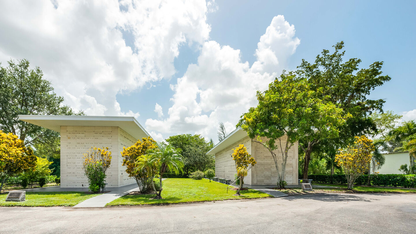 Menorah Gardens & Funeral Chapels