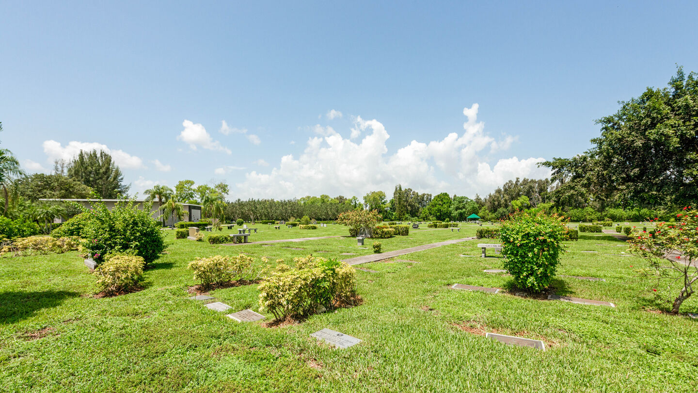 Menorah Gardens & Funeral Chapels