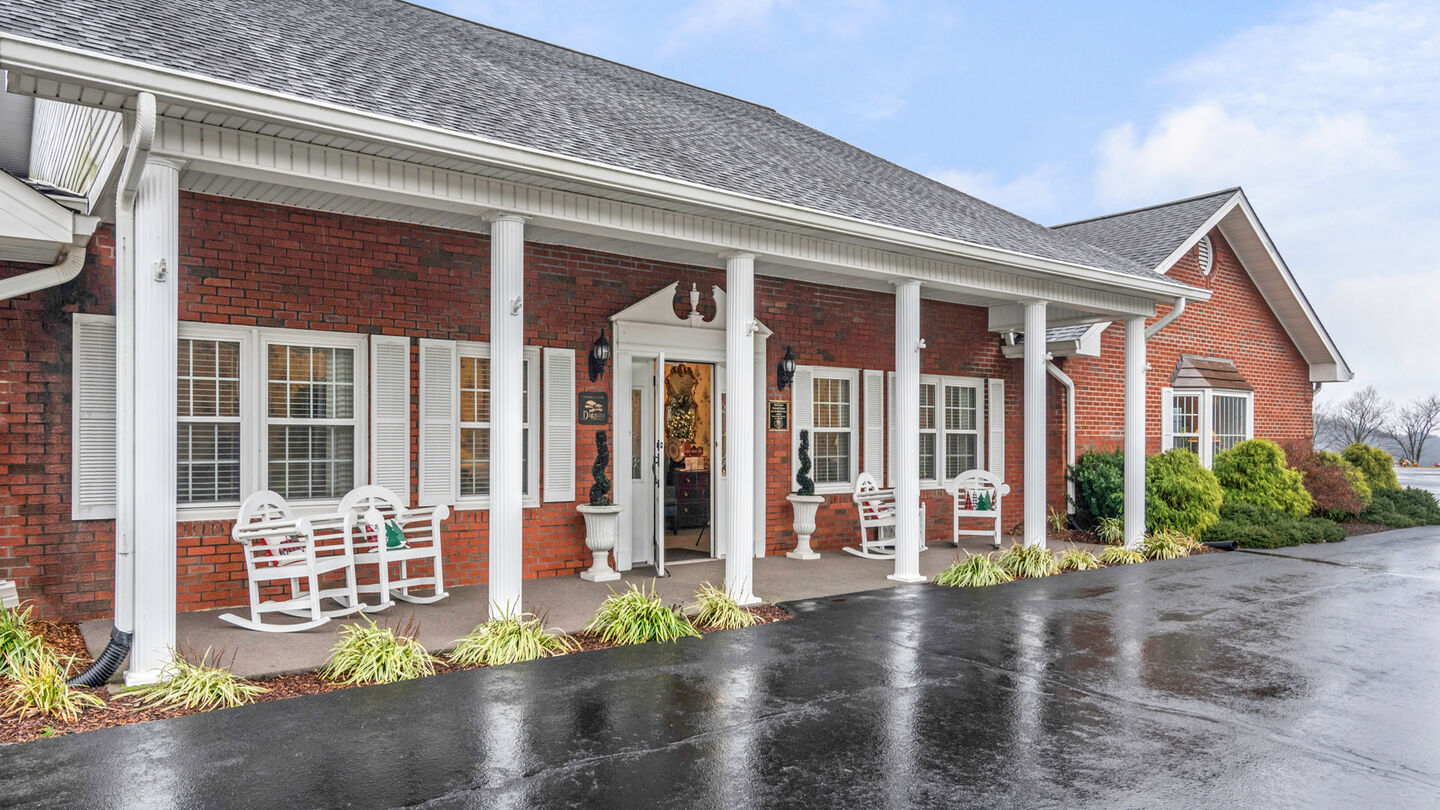 East Lawn Funeral Home & Memorial Park