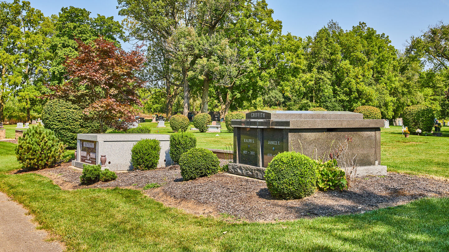 Gardens Of Memory Funeral Home Muncie Indiana Fasci Garden