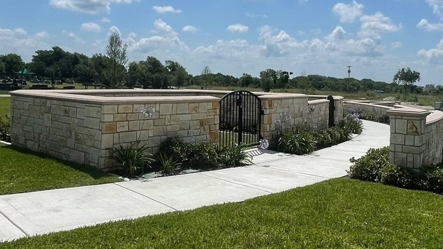 Cremation Garden at Cook-Walden/Capital Parks Funeral Home & Cemetery