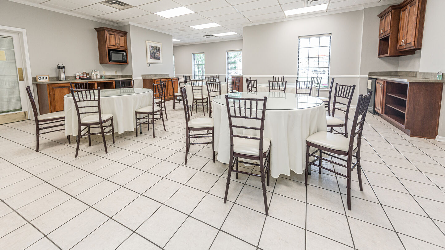 Evergreen Funeral Home & Cemetery