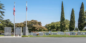 Sección de veteranos en Lakewood Memorial Park