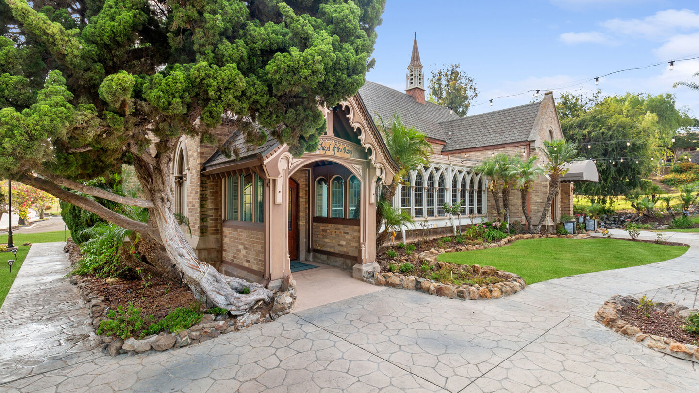 Glen Abbey Memorial Park & Mortuary