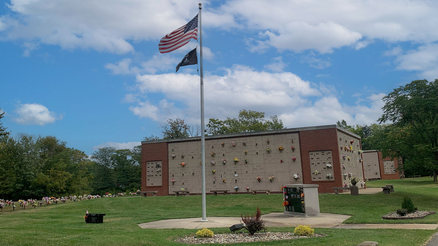 Veterans section at Memorial Funeral Home, Crematory & Memorial Park Cemetery/Columbia