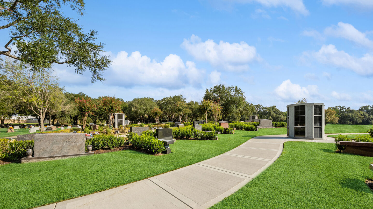 Private estate at Calvary Hill Funeral Home & Cemetery