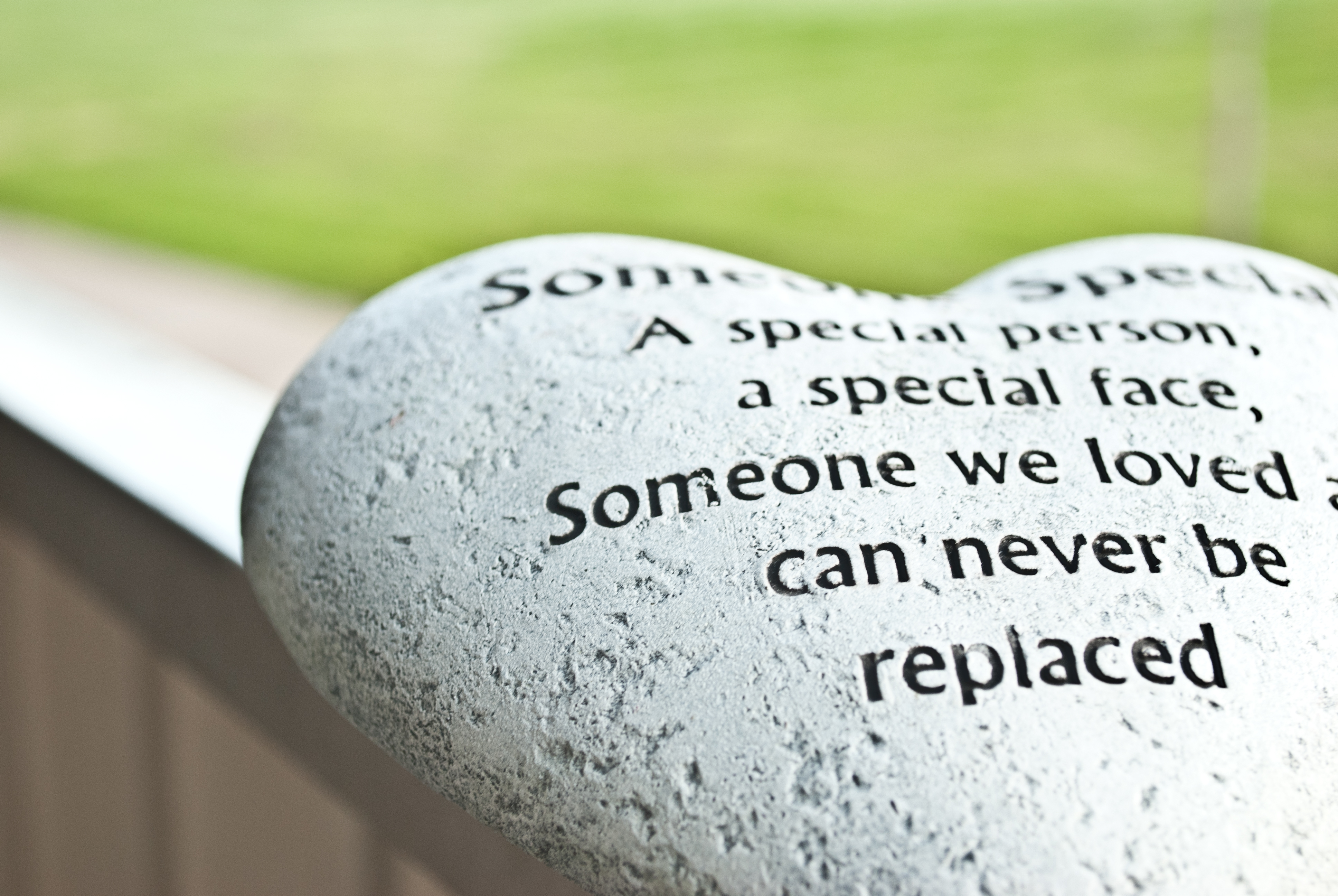 9 ideas for decorating a loved ones grave_1