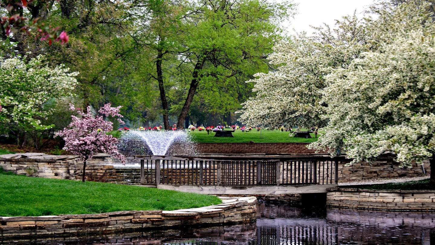 McLaren’s Resthaven Chapel & Mortuary & Resthaven Cemetery