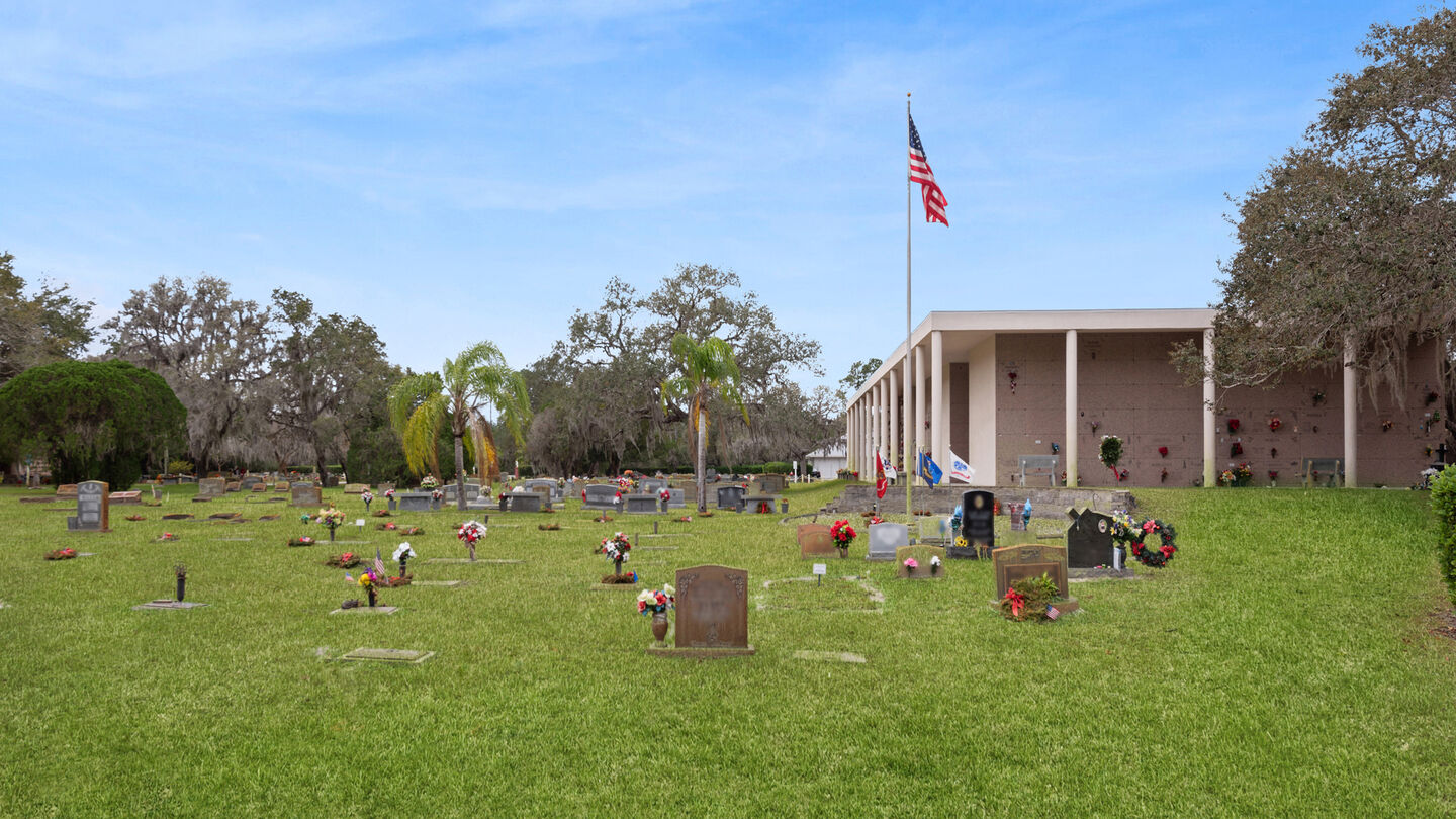Cemetery grounds at Craig Flagler Palms Funeral Home & Flagler Memorial Gardens