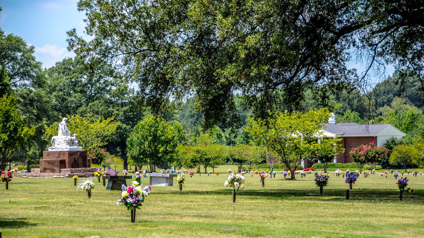 Memphis Funeral Home Memorial Gardens Funeral Cremation