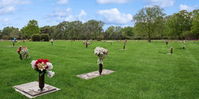 Cemetery grounds at Memphis Memory Gardens