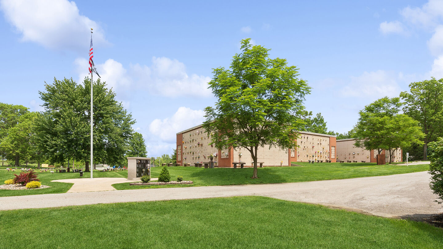 Cemetery grounds at Memorial Funeral Home, Crematory & Memorial Park Cemetery/Columbia